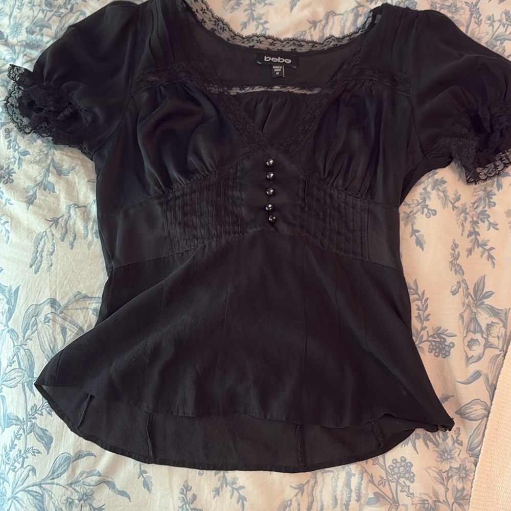 bebe black goo no out b neck lace short sleeve medium - Picture 2 of 3